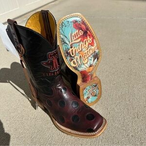 Tin Haul Women's Lady Bug Boots with Little Things Matter Sole Cowgirl 9.5 NEW